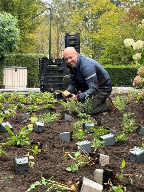 Sammy Deburggraeve is expert in het ontwerpen en aanleggen van voedselbossen